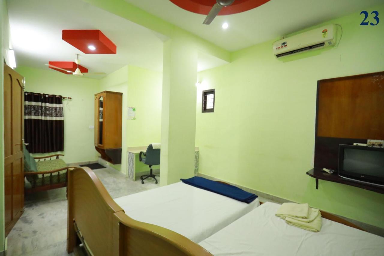 Arackal Tourist Home Tripunithura Eksteriør bilde